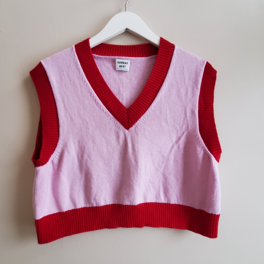 Sunday best pink/ red Dundas sweater Vest cropped M